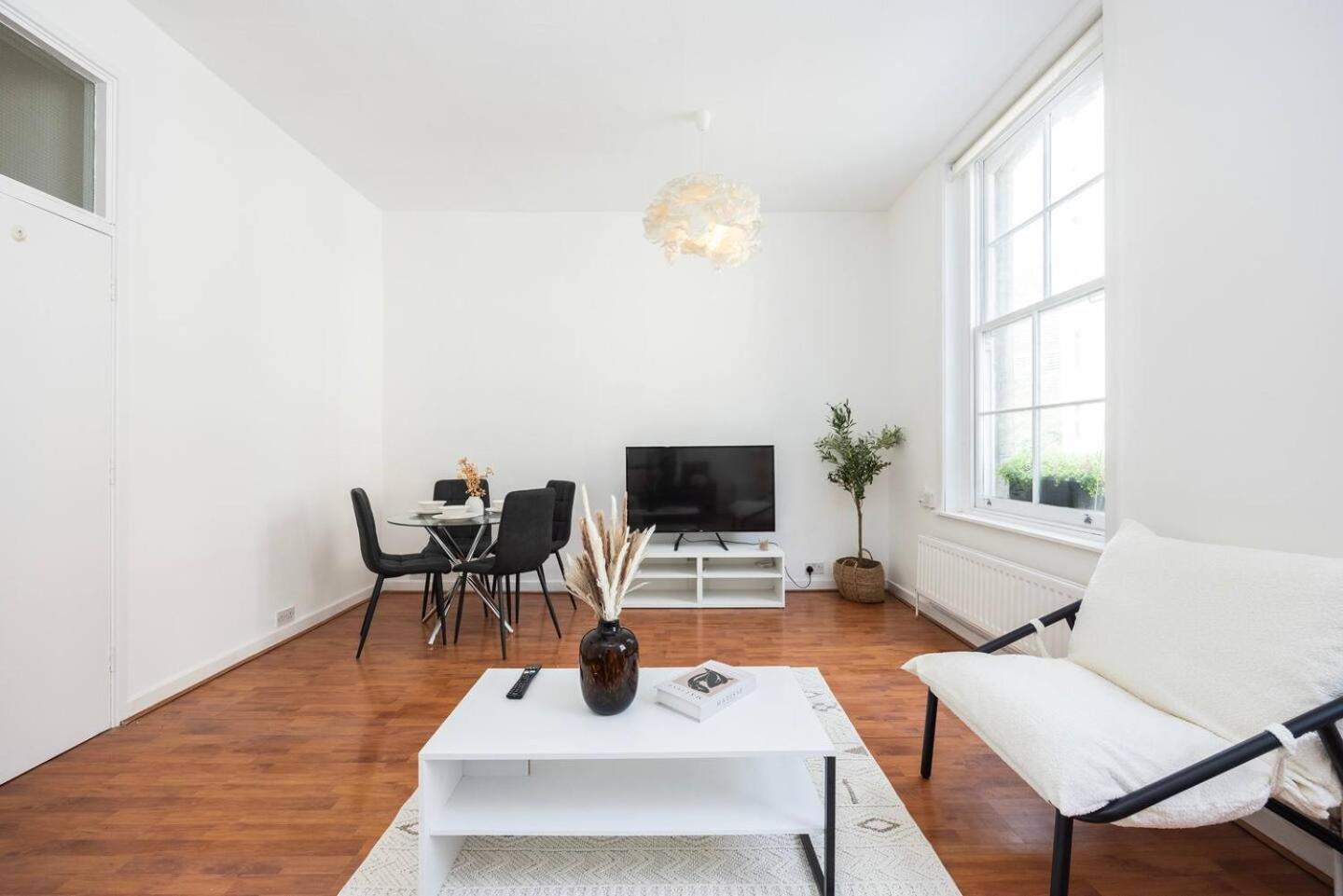 Charming 1 Bedroom By Bridge Casa de Férias Londres